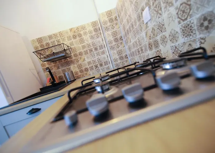 June * ブラショフ